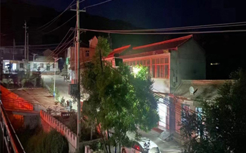 天峻太阳能路灯在暴雪天气下的应对策略